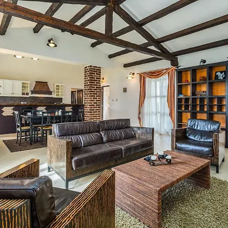 Luxurious In Nyaraló