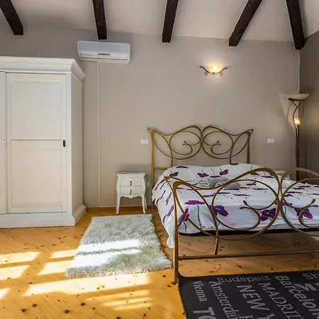 Nyaraló Luxurious In Višnjan