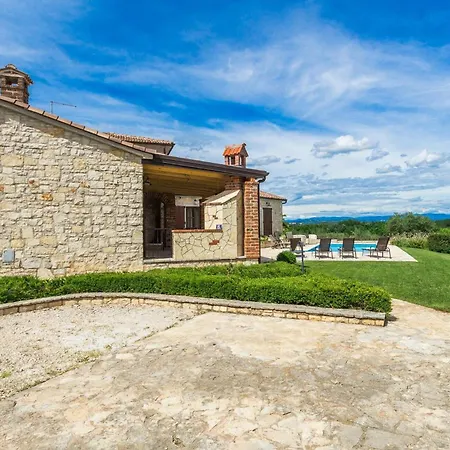 Luxurious In Nyaraló