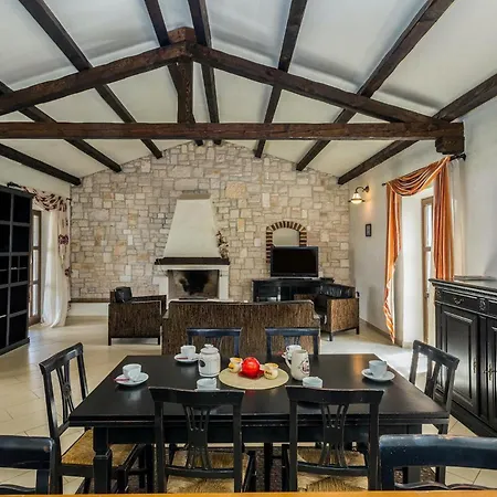 Luxurious In Višnjan